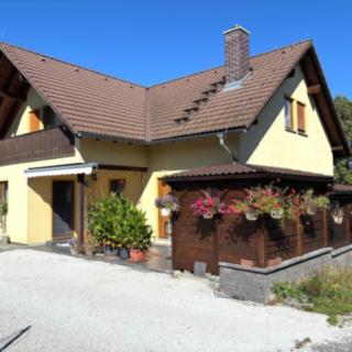 Prodej rodinného domu 168 m² Drhovle Dubí Hora