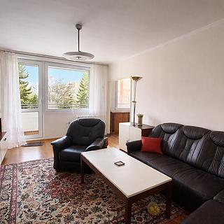 Pronájem bytu 3+1 80 m&sup2; Praha