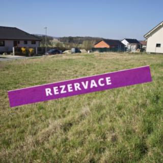 Prodej stavební parcely 1135 m² Stratov