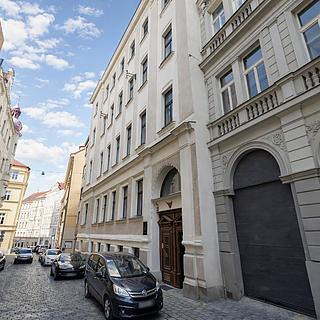 Pronájem skladu 11 m&sup2; Praha