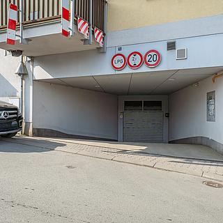 Prodej parkovacího místa 13 m&sup2; Praha