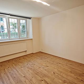 Pronájem bytu 2+kk 50 m² Praha