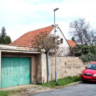 Prodej rodinného domu 187 m² Zlonice