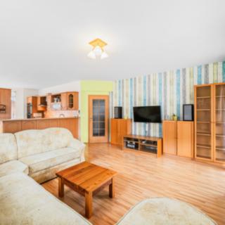 Prodej rodinného domu 200 m² Zbiroh