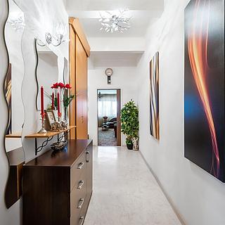 Prodej bytu 3+1 86 m&sup2; Praha