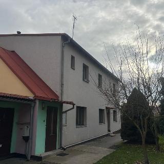 Prodej rodinného domu 224 m² Horšovský Týn