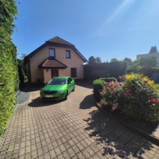 Pronájem rodinného domu, 132m²