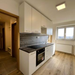 Pronájem bytu 2+1 65 m² Blatná