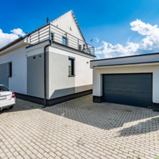 Pronájem obchodu 131 m² Praha Újezd u Průhonic