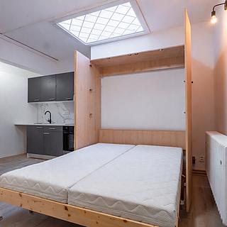 Prodej bytu 1+kk a garsoniéry 36 m² Praha Vinohrady