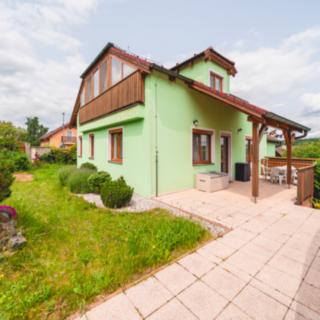 Prodej rodinného domu 200 m² Zbiroh