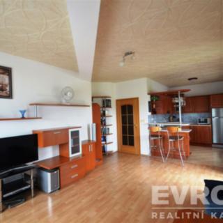 Pronájem bytu 1+kk a garsoniéry 47 m² Praha Hostivař, Pražská