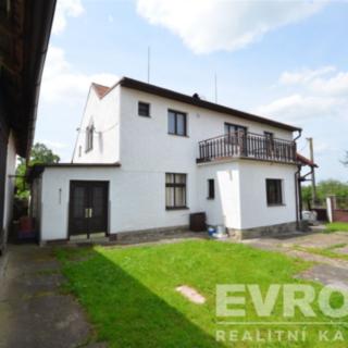Prodej rodinného domu 220 m² Podbrdy
