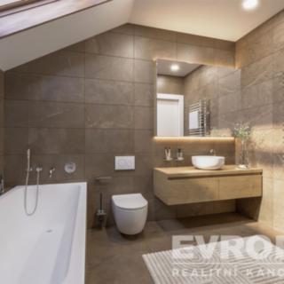 Prodej bytu 2+kk 59 m² Praha