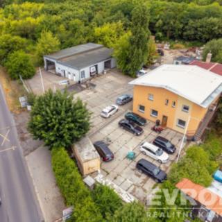 Prodej komerčního pozemku 3 193 m² Statenice, Kralupská