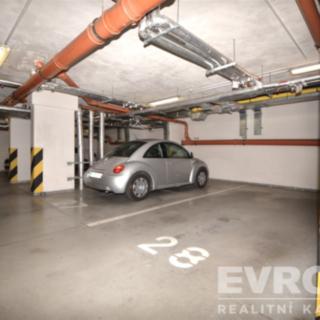 Prodej parkovacího místa 16 m² Praha