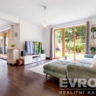 Prodej bytu 4+kk 98 m² Praha Ruzyně, Karlovarská