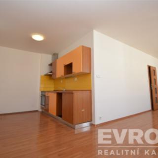 Pronájem bytu 2+kk 61 m² Praha