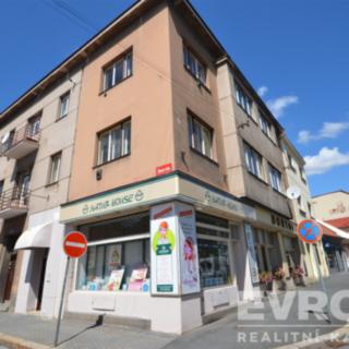 Pronájem bytu 3+kk 84 m² Nymburk, Dlouhá třída