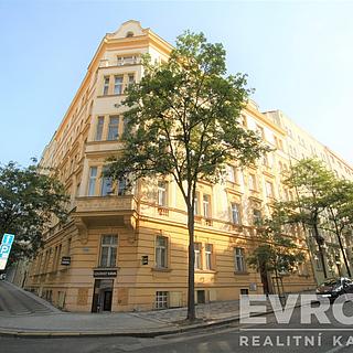 Pronájem bytu 5+kk 120 m² Praha Vinohrady, Mánesova