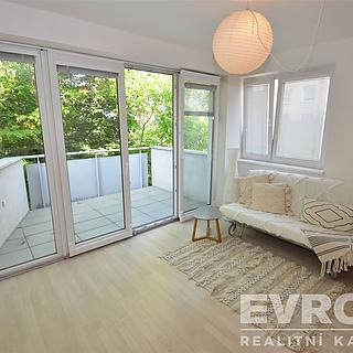 Pronájem bytu 2+kk 47 m&sup2; Praha