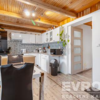 Pronájem rodinného domu 73 m² Říčany