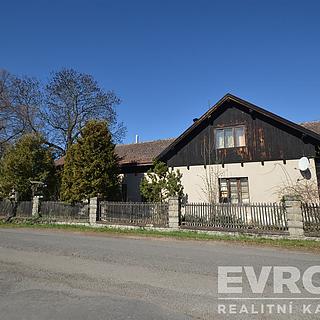 Prodej rodinného domu 780 m² Dolní Hbity Jelence