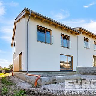 Prodej rodinného domu 107 m² Mirotice