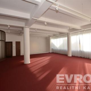 Pronájem obchodu 104 m² Praha