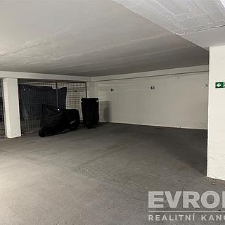 Prodej parkovacího místa 13 m² Praha Podolí, Pod Klaudiánkou