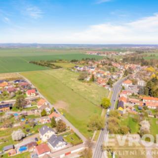 Prodej stavební parcely 801 m² Podolanka