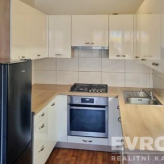 Pronájem bytu 2+kk 41 m² Praha Michle, Přímětická