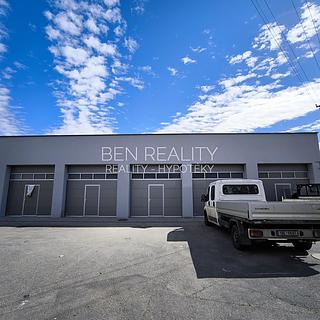 Pronájem garáže 47 m² Zlín Kostelec, Okrajová