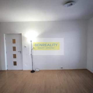 Pronájem bytu 3+1 65 m² Zlín Malenovice, třída Svobody