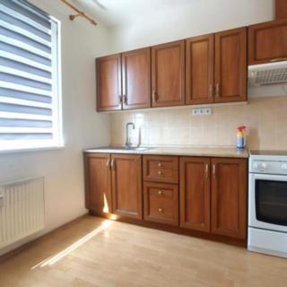 Pronájem bytu 1+kk, garsoniery 33 m² Valašské Meziříčí