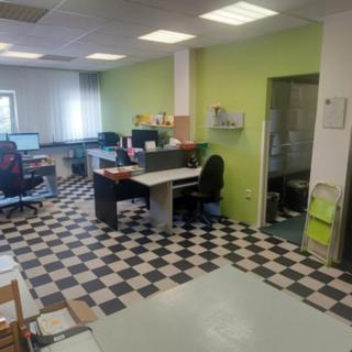 Pronájem kanceláře 92 m² Valašské Meziříčí, Mostní