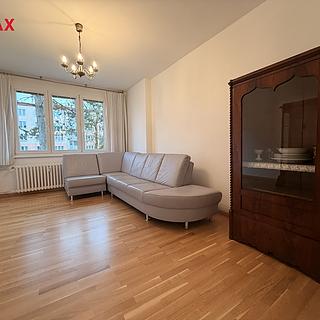 Prodej bytu 3+1 67 m² Mariánské Lázně Úšovice, Hroznatova
