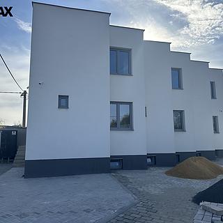 Prodej činžovního domu 700 m&sup2; Cheb