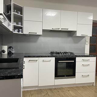 Pronájem rodinného domu 220 m² Vysoký Újezd