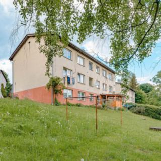 Prodej rodinného domu 460 m² Liberk Uhřínov