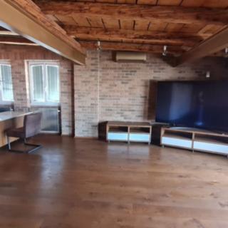 Pronájem bytu 4+1 130 m² České Budějovice 1, U Černé věže