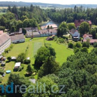 Prodej zemědělské půdy 2921 m² Pluhův Žďár