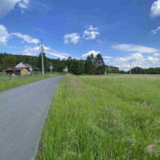 Prodej stavební parcely 1 400 m² Planá Pavlovice