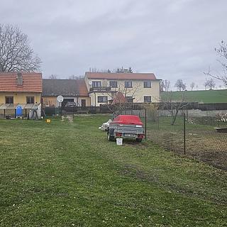 Prodej stavební parcely 2413 m&sup2; Mezno