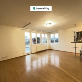 Prodej bytu 1+kk a garsoniéry 43 m² Praha Michle, U plynárny