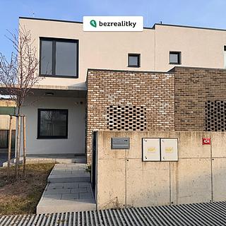 Prodej rodinného domu 142 m² Dobřejovice