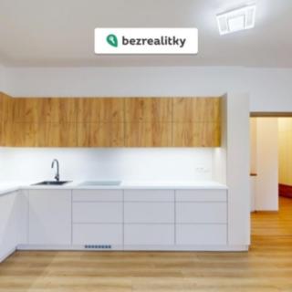 Prodej bytu 2+kk 67 m² Břeclav, U Stadionu
