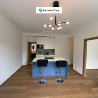 Prodej bytu 2+kk 44 m² Praha
