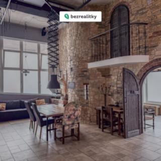 Prodej Ostatních komerčních prostor 240 m² Praha