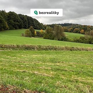 Prodej stavební parcely 5 276 m² Šárovcova Lhota